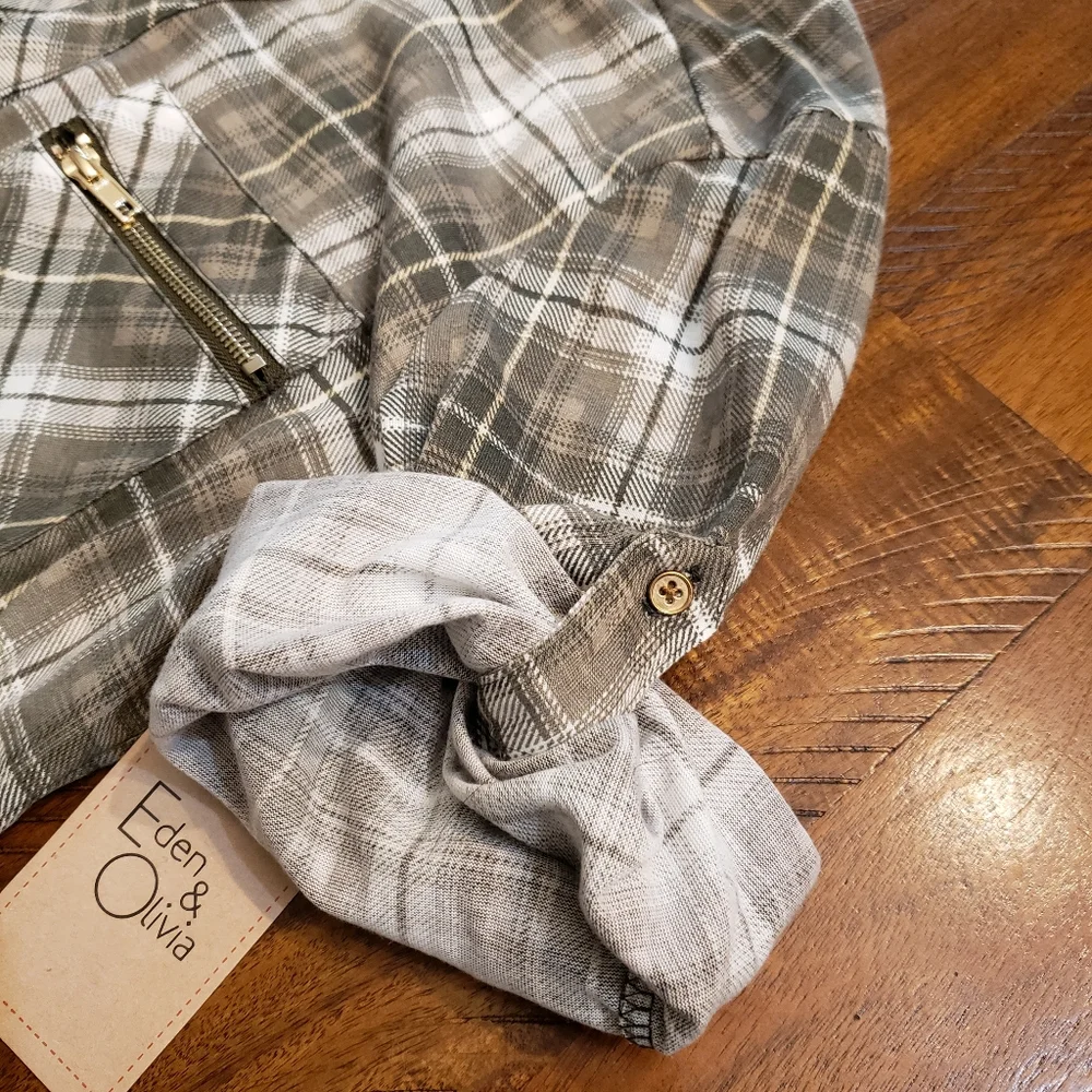 NWT Eden & Olivia Top - Picture 8 of 9